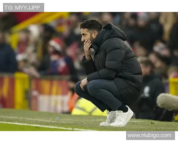 曼晚：曼联本赛季冬窗会进行引援，但首要方针要比及下一年夏天